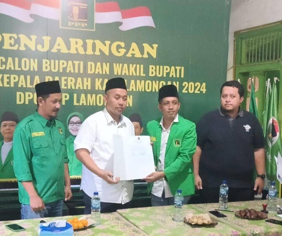 Mendaftar ke DPC PPP, Debby Kurniawan Gaungkan Diri Maju Bupati Lamongan