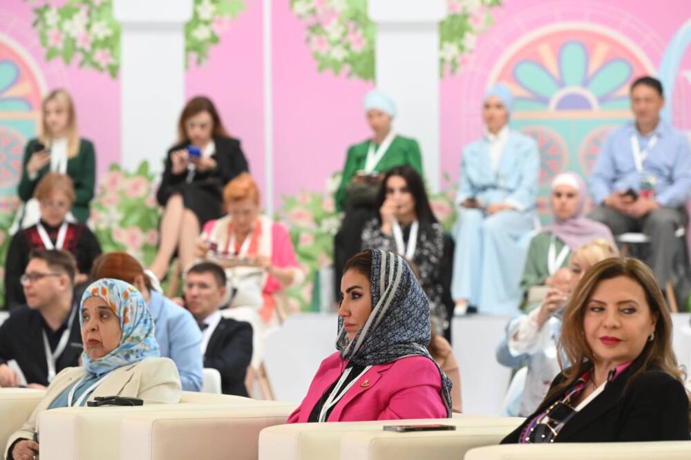 Para Model, Koki dan Pemain Hoki Go to Rusia