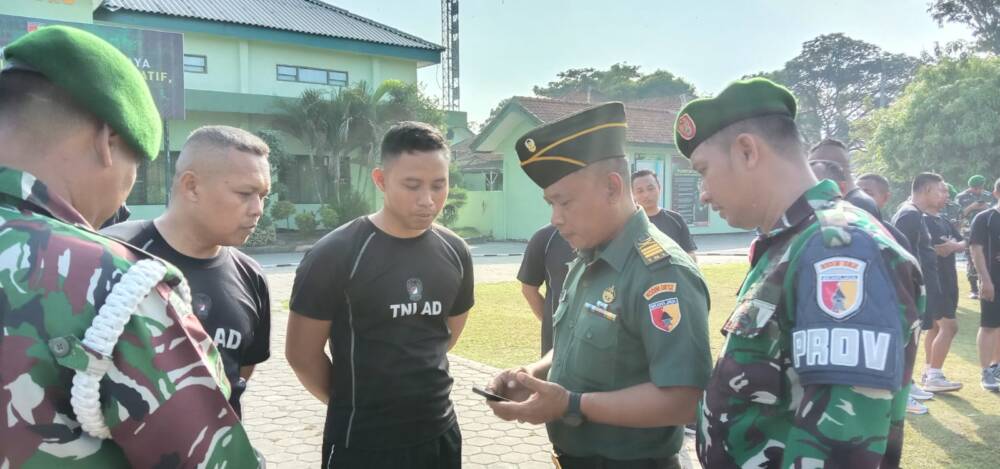 Berantas Judi Online, Kodim 0812 Lamongan Periksa Ponsel Prajurit dan&nbsp;PNS