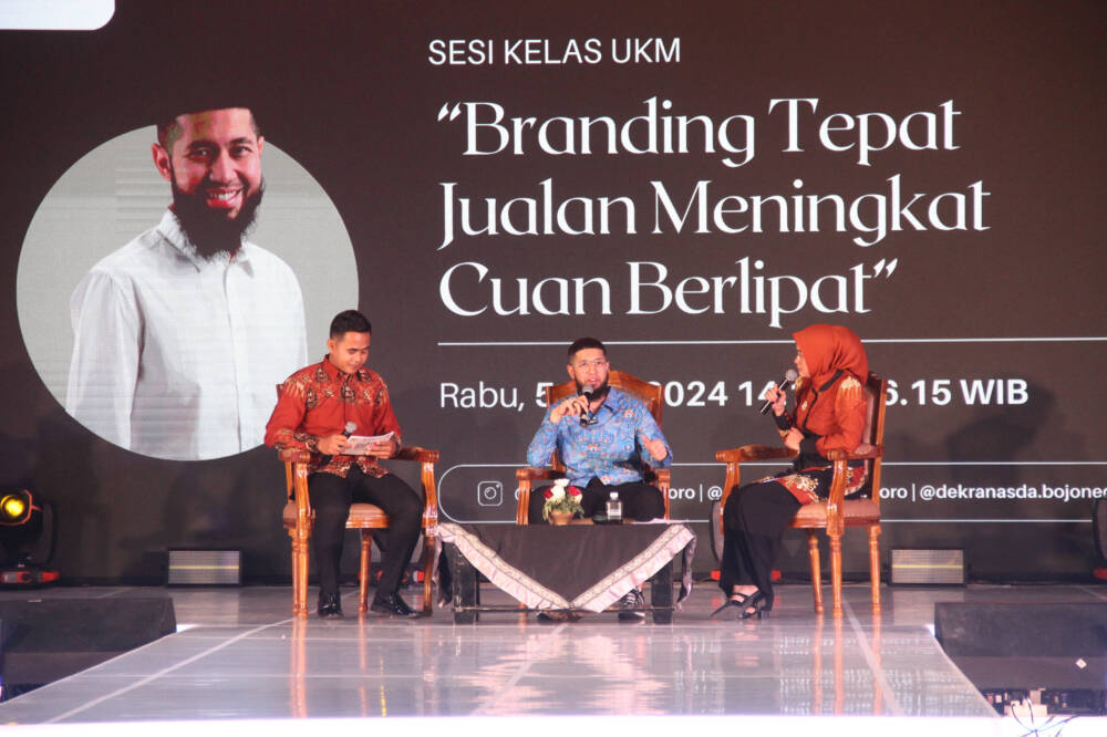 Kelas Pengembangan Brand UMKM di Pekan Batik Daerah Banyak Diminati