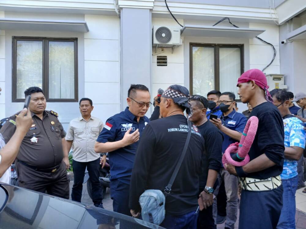 Forlak Berunjukrasa di Kejari&nbsp;Lamongan