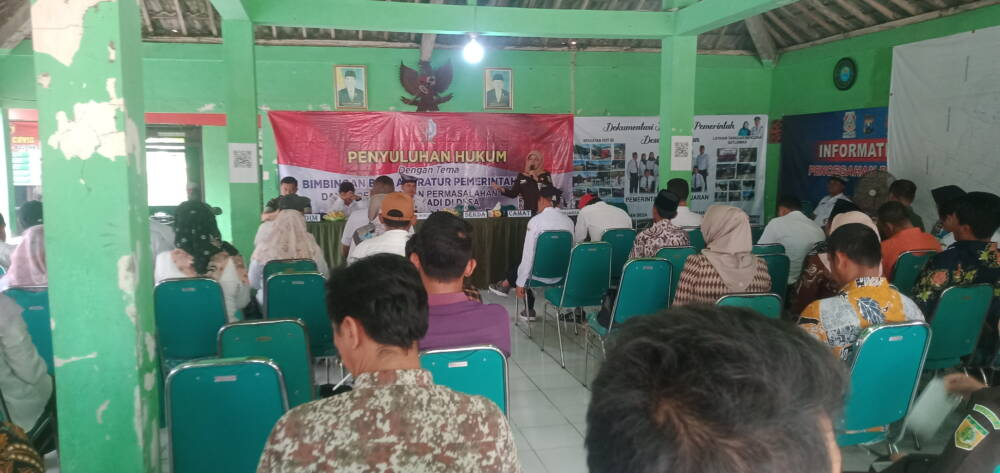 ‘Melek’ Hukum, Aparatur Pemdes di Baureno Ikuti Penyuluhan&nbsp;Hukum