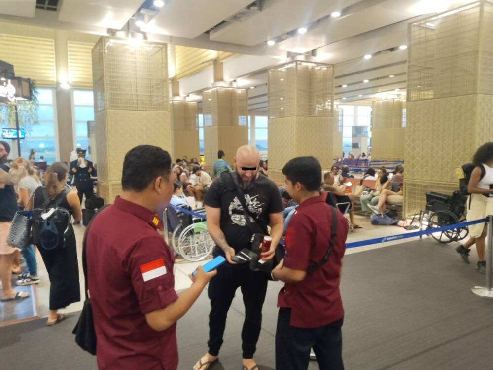 Rudinem Denpasar Deportasi Pengungsi WN Terkait Kasus Pencurian Kartu&nbsp;Kredit