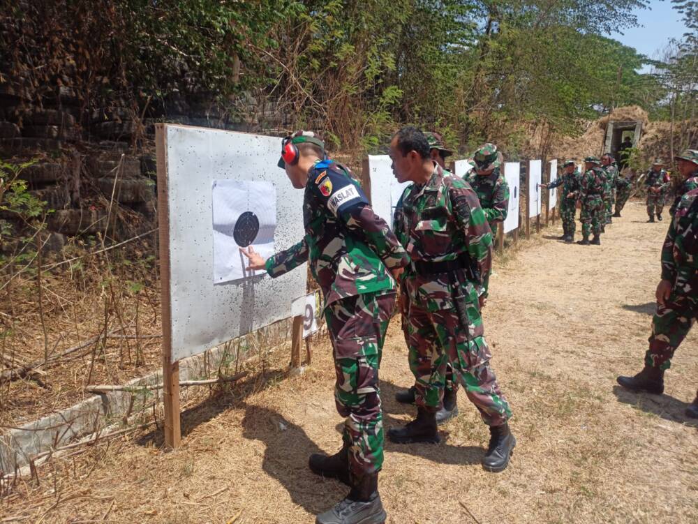 Ketua Tim Dalwaslat Korem 082 Tinjau Latbakjatri Kodim Lamongan